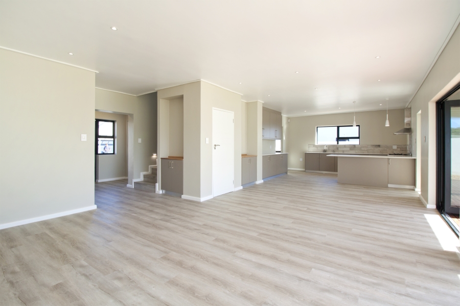 4 Bedroom Property for Sale in Kommetjie Western Cape